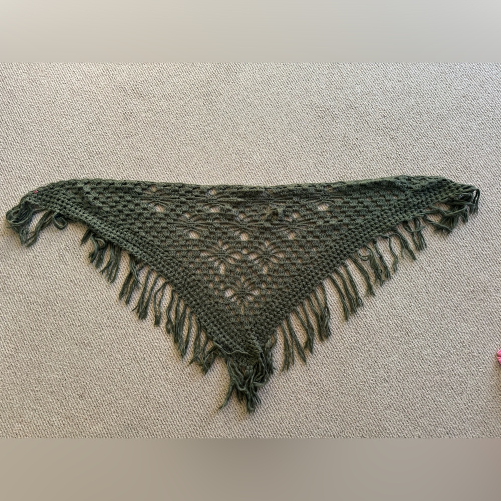 Green knit scarf